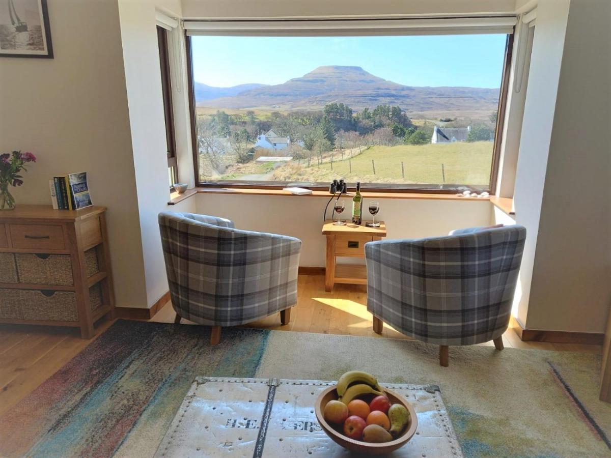 Skye Getaways Self Catering Accommodation Данвеган Экстерьер фото