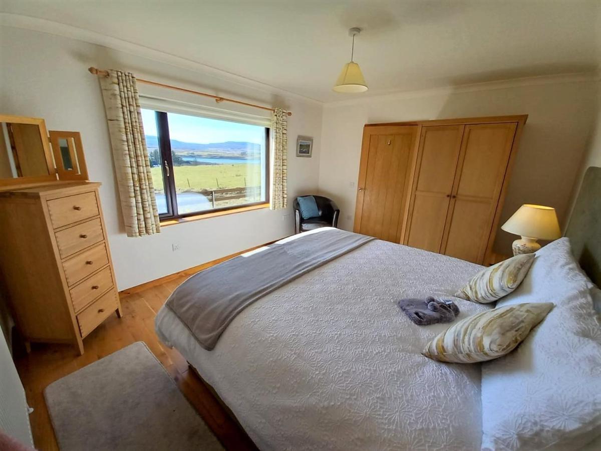 Skye Getaways Self Catering Accommodation Данвеган Экстерьер фото