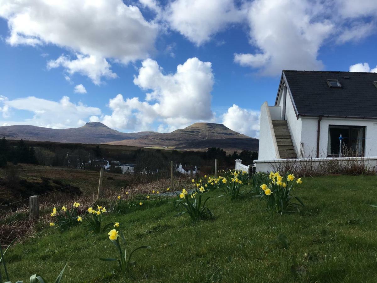 Skye Getaways Self Catering Accommodation Данвеган Экстерьер фото